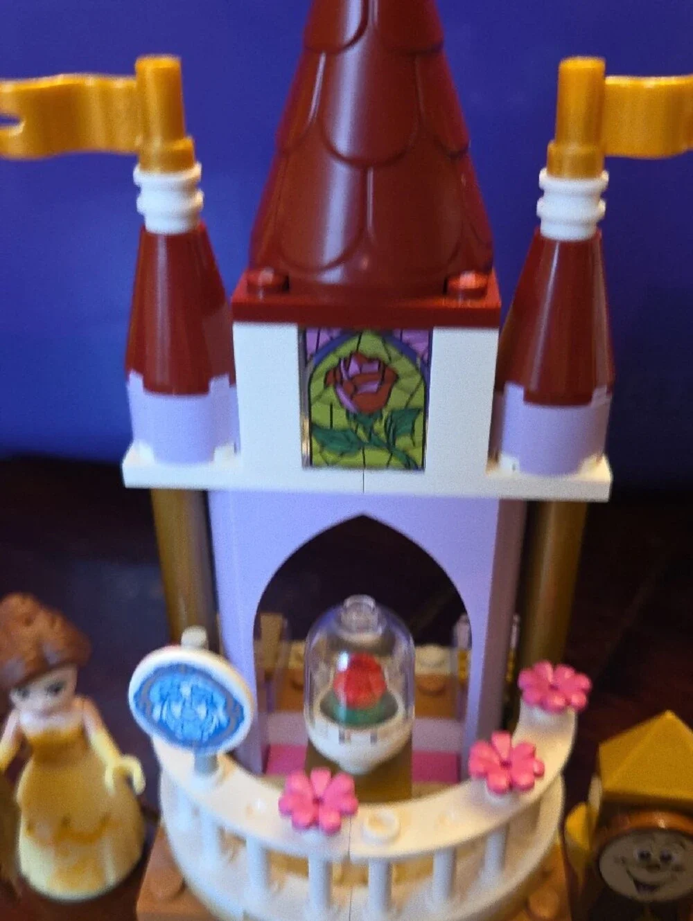 Lego DISNEY Belle And Cogsworth With Castle